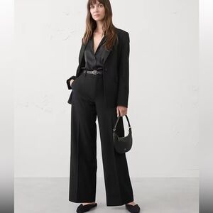 Banana Republic Wide-Leg High-Rise Sculpted Trouser